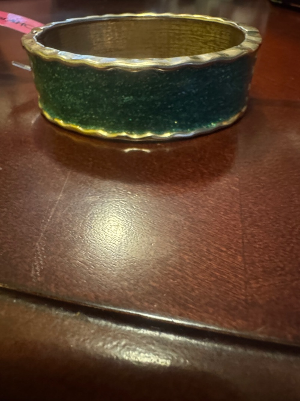 Vintage Betsey Johnson Gold Floral Hinged Bangle Bracelet - Picture 5 of 9
